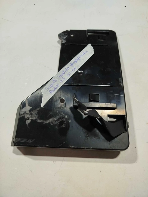 Suporte módulo amplificador rádio A3 2006 (ID:108)
