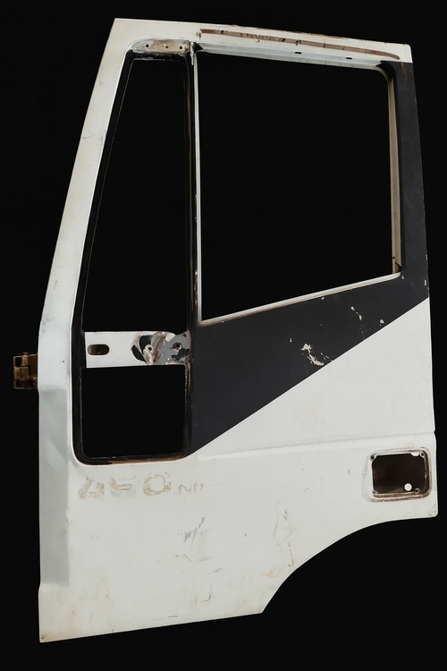 Porta Lado Esquerdo Iveco Stralis 2008/2018 (id:14978)