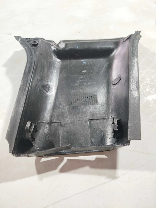 Moldura coluna cinto de segurança LE Fiat uno 1985 (ID:1379)