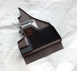 Lameiro Defletor Tras. Caçamba Toyota Hilux 2.8 2016/2020 (ID:17996)