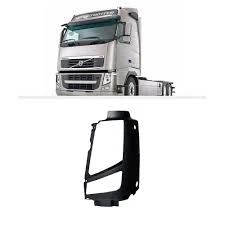 Capa Farol L.E Volvo FH 2010/2014