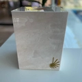 Caixa para Descarpack 3 litros Madrepérola - Logo alto relevo inicial ou desenho