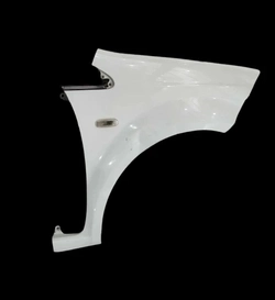 Paralama direito Fiat Linea 2012 (ID:3322)