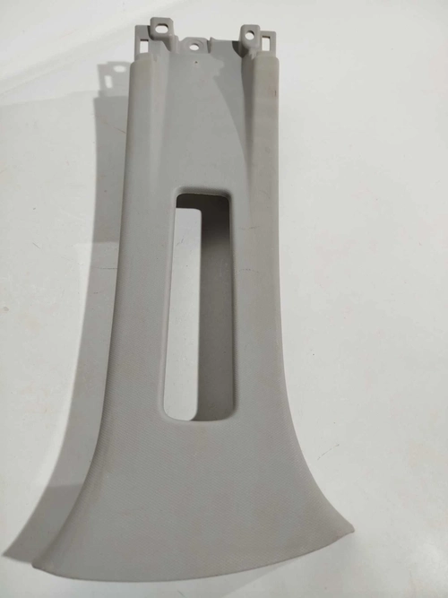 MOLDURA CINTO SEGURANÇA LD FORD KA SE 1.0 HA C  2021 (id:6026)