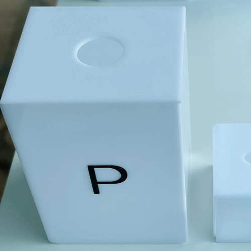 Caixa para descarpack 3 litros Branca - Logo alto relevo inicial ou desenho