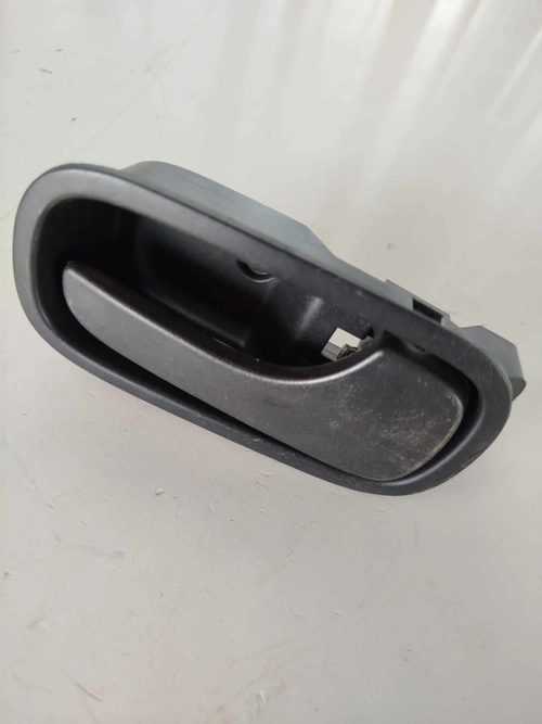 Maçaneta Interna L.d Fiat Uno Vivace 2010/2011 (id:17713)