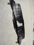 Cobertura superior grade radiador Toyota Hilux 2019 (ID:1538)