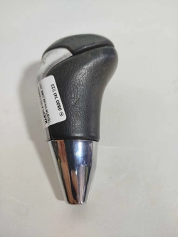 MANOPOLA DO CAMBIO TOYOTA HILUX SW4 2017 (ID:11033)