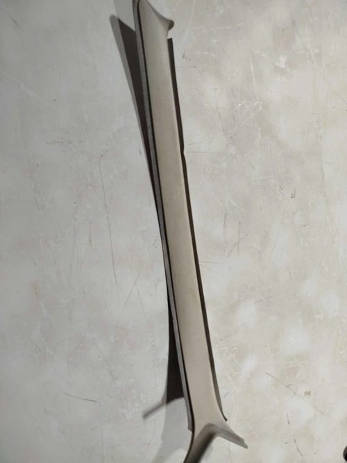 Acabamento coluna para-brisa LD Fiat uno 2001 (ID:1362)