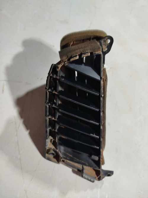 Difusor saída de ar L.D Mitsubishi L200 Triton 2013 (ID:1557)