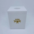 Lixeira de mesa acrílico Branco - Logo alto relevo inicial ou desenho