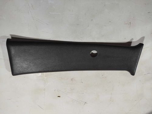 Capa coluna lateral L200 outdoor  (ID:1566)