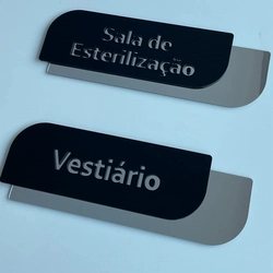 Placa Identificacao de Portas - Logo alto relevo inicial ou desenho