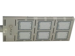 Luminaria Led Publica Lutece Luminaria Led Ltc270-b5-102 270w 37.260lm 5000k 50.000h 220v Fotocelula
