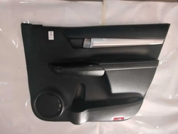 FORRO PORTA DIANTEIRO HILUX 2018 LD (ID:8361)