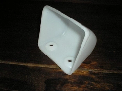 CANECAS DE PLASTICO P/CORREIA TRANSPORTADORA 9,5CMT X 9CMT X 6,5CMT. MOD.01