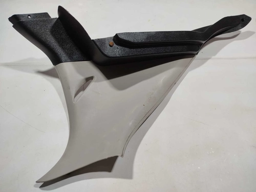 Suporte bagagem traseiro lado direito GM Astra 2011 (ID:448)