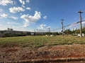 Terreno à venda próximo à UEL com 644 m² e zoneamento misto em Londrina - Portal de Versalhes