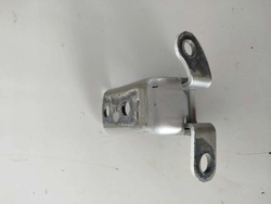 Dobradiça Porta Diant. Direita Toyota Hilux 2020 (ID:17867)