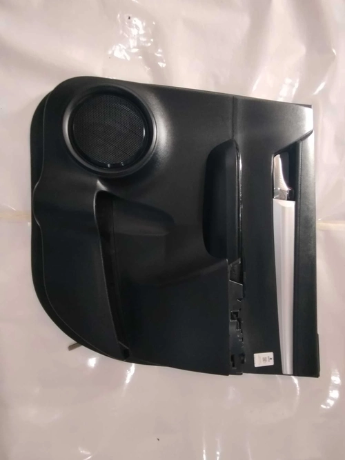 FORRO PORTA TRASEIRO HILUX 2020 LD (ID:8376)