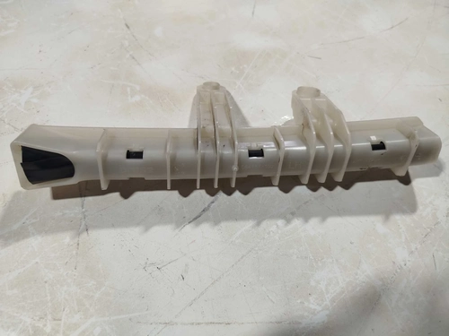 Guia vidro dianteiro LE Fiat Toro 18/19 (ID:1787)