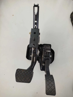 Pedal Acelerador Freio Vw Golf. Audi A3 1997/2001 (id:17651)