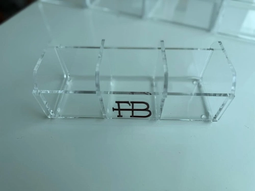 Porta saches - Logo alto relevo inicial ou desenho