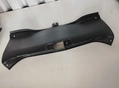 Acabamento Moldura Porta Malas Fiat Linea 2011/2012 (ID:15132)