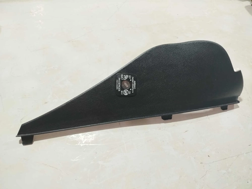 Moldura com entrada chave airbag Hilux 2016 (ID:1605)