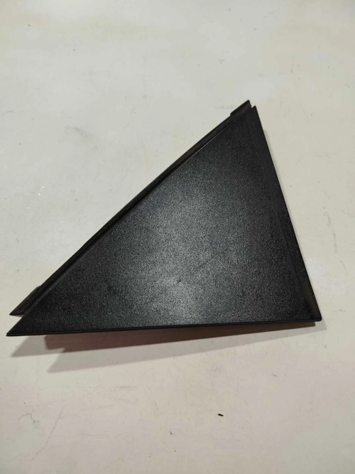 Moldura externa do vidro traseiro LE HB20 1.6 2015/2015 (ID:542)