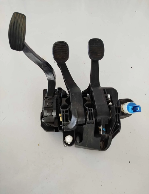 Pedaleira Pedal Embreagem Fiat Uno Palio Siena 1.4 2013 (ID:17552)