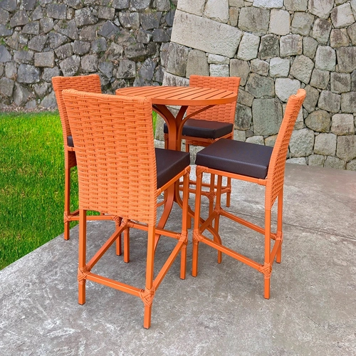 Conjunto Mesa Bistrô caribe com 4 Banquetas Corda Náutica e Alumínio Epóxi Dourados