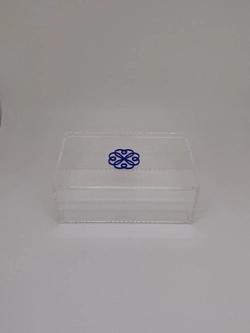 Caixa P tampa articulada - Logo alto relevo inicial ou desenho