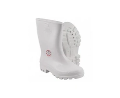 Botas em PVC: Proteção e Durabilidade para Ambientes Exigentes