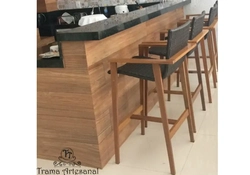 Banqueta Vegas / Madeira Cumaru com Fibra (Valor Unitario )