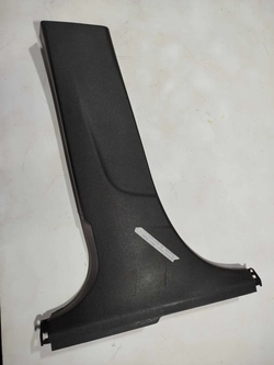 Moldura inferior coluna central esquerdo GM Ônix 2019 (ID:170)