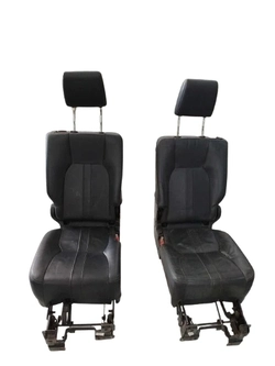 Bancos traseiros couro LAND ROVER Discovery 43.0 2010 (ID:1295)