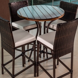 Conjunto Mesa Bistrô Madeira 4 Banquetas Estofadas Fibra e Alumínio Epóxi Dourados