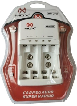 Carregador de Pilhas Mox CP50 sem pilhas.