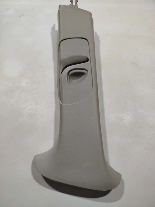 Acabamento coluna cinto esquerdo astra 2011 (ID:418)