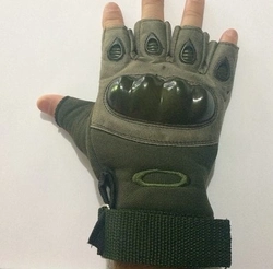 Luva Tática Meio Dedo