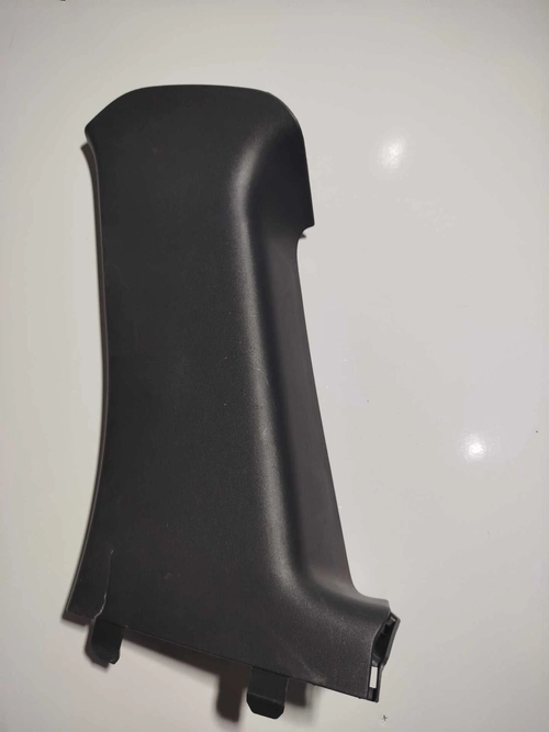 Acabamento coluna trás.direita Renault Duster 2014/2020 (ID:3665)