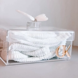 Caixa P Borboleta e logo - Logo alto relevo inicial ou desenho