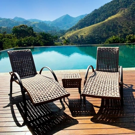 Espreguiçadeiras Itapema Corda Náutica Alumínio Epóxi e Mesa centro Porto Belo (Kit)