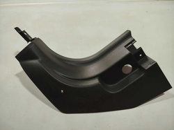 Acabamento inferior dianteiro LE Fiat Linea/Punto 2014 (ID:546)