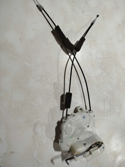 Fechadura porta traseira esquerda Honda city 2013 (ID:1571)