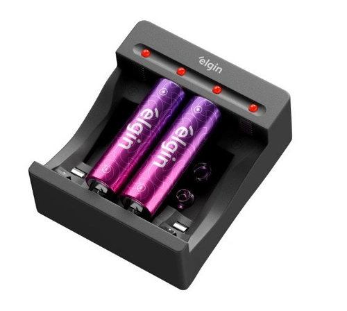 Carregador de Pilhas e Bateria Aa/aaa/9v e Usb Scusb Acompanha 2 Pilhas Aa 1500mah Preto - 46rscusb0000