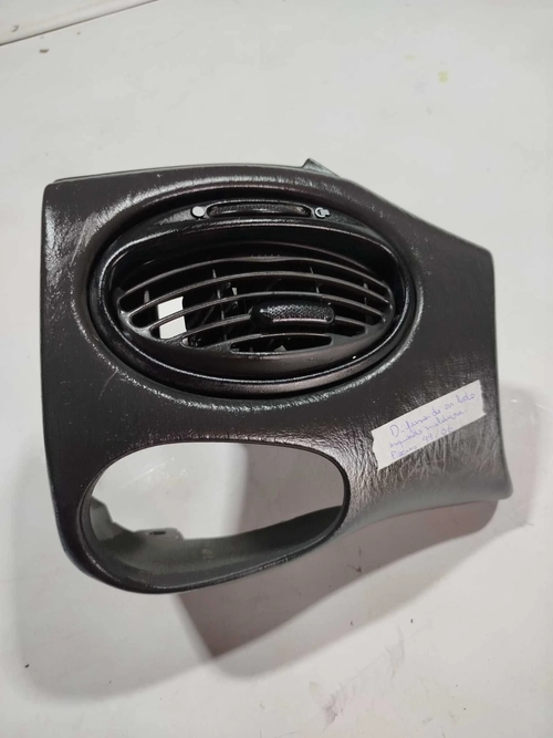 Difusor de ar lado esquerdo moldura Focus 99/2006 (ID:357)