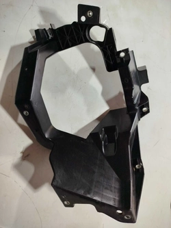 Suporte Farol direito Fiat Toro 2022 (ID:1500)