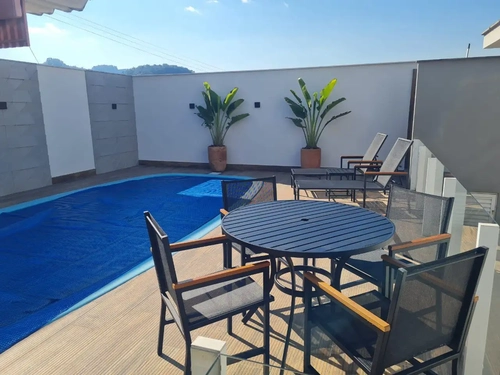 Combo Jogo de Mesa + 2 Espreguiçadeiras e mesa Lateral